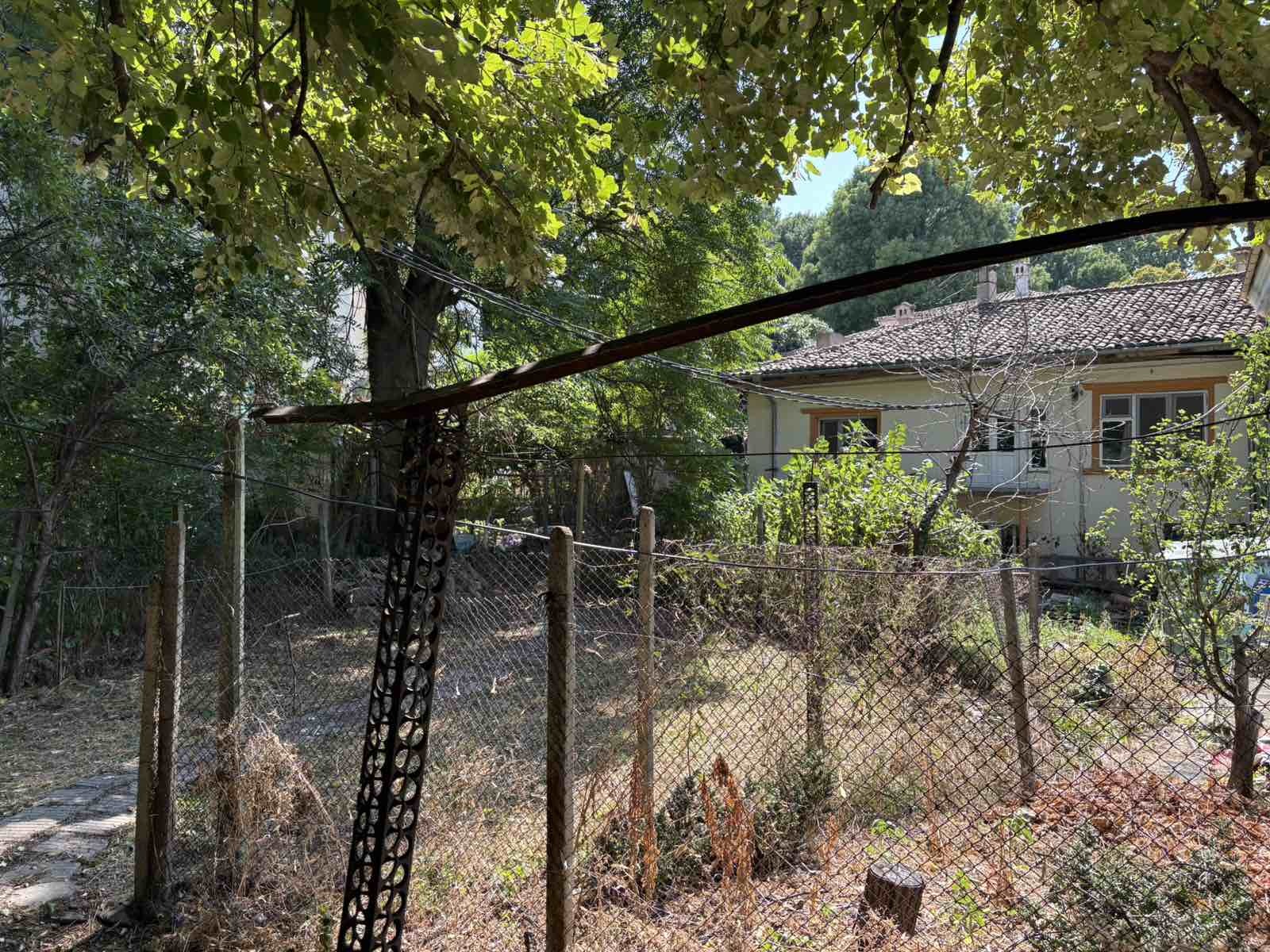 Продава КЪЩА, гр. Шумен, Център, снимка 14 - Къщи - 55887515