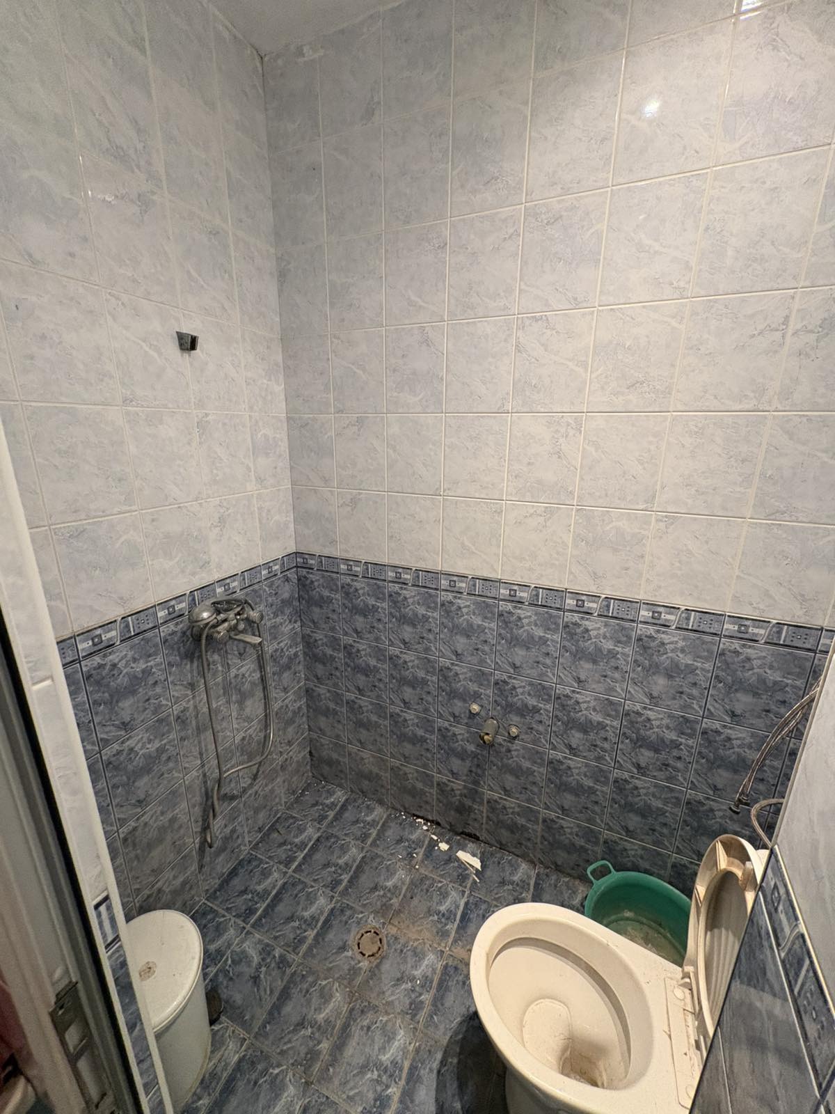 Продава КЪЩА, гр. Шумен, Център, снимка 6 - Къщи - 55887515