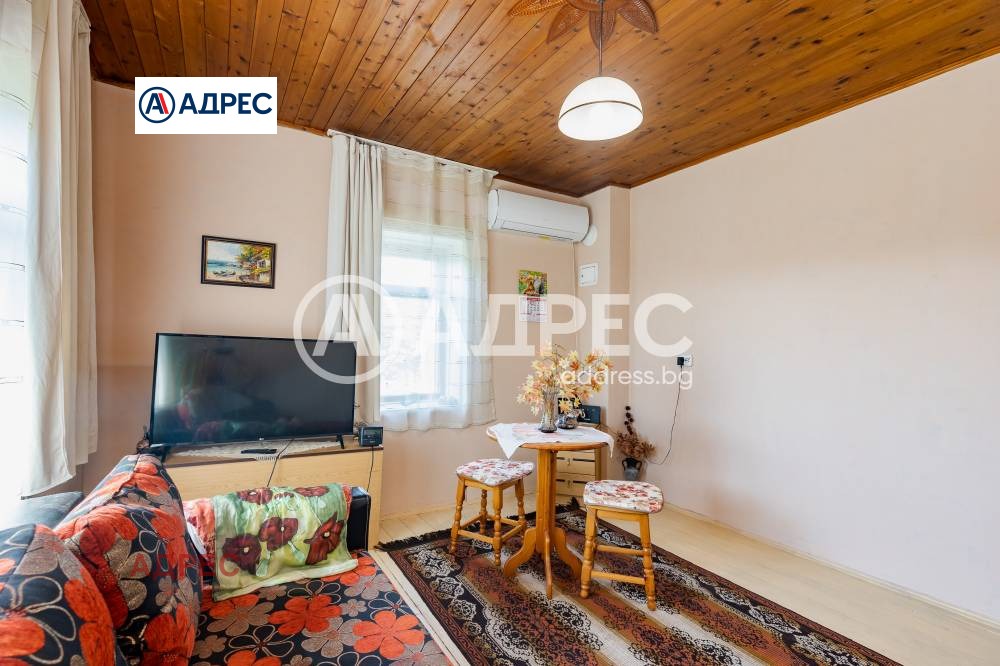 Продава КЪЩА, гр. Долни чифлик, област Варна, снимка 7 - Къщи - 56001816