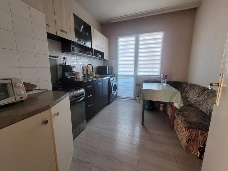 Продава 3-СТАЕН, гр. Пловдив, Коматево, снимка 3 - Апартаменти - 52379942