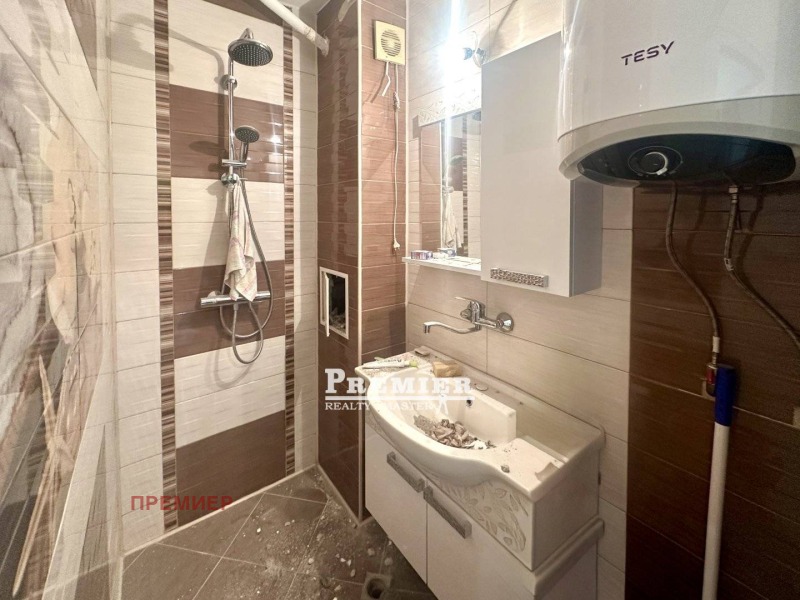 Продава МНОГОСТАЕН, гр. Бургас, Славейков, снимка 12 - Апартаменти - 52455946