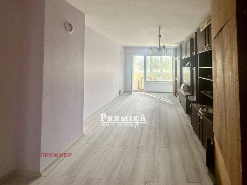 Продава МНОГОСТАЕН, гр. Бургас, Славейков, снимка 8 - Апартаменти - 52455946