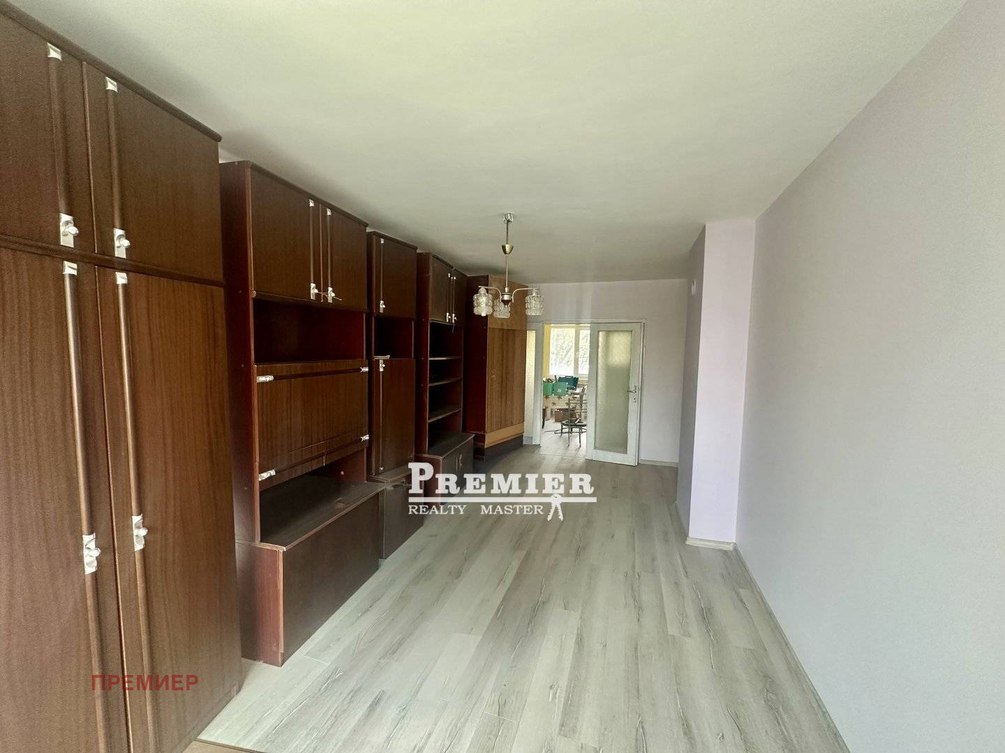 Продава МНОГОСТАЕН, гр. Бургас, Славейков, снимка 2 - Апартаменти - 52455946