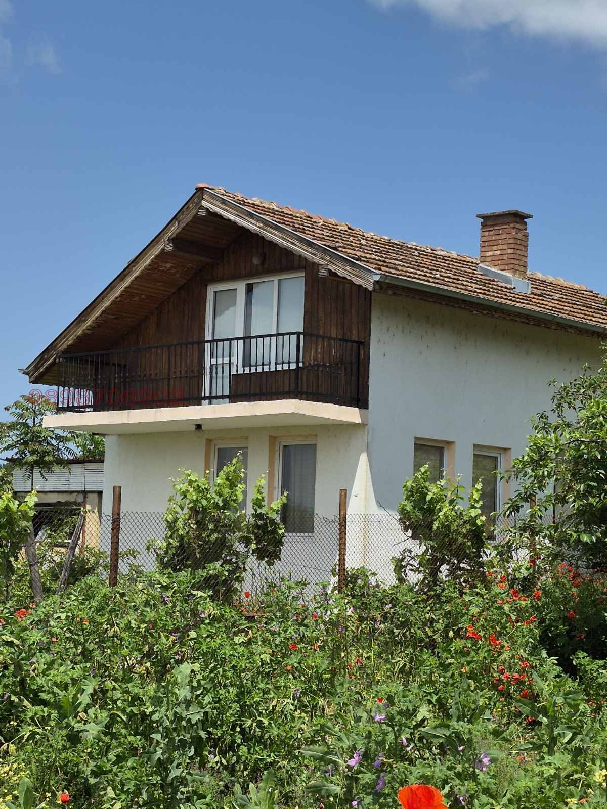 Продава КЪЩА, с. Горна Митрополия, област Плевен, снимка 2 - Къщи - 54740542