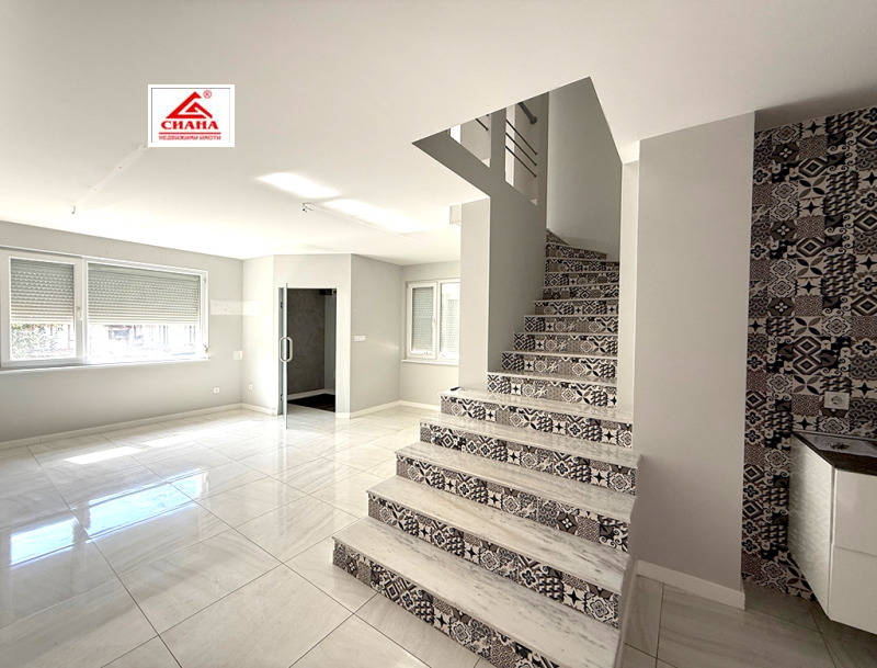 Продава БИЗНЕС ИМОТ, гр. Русе, Център