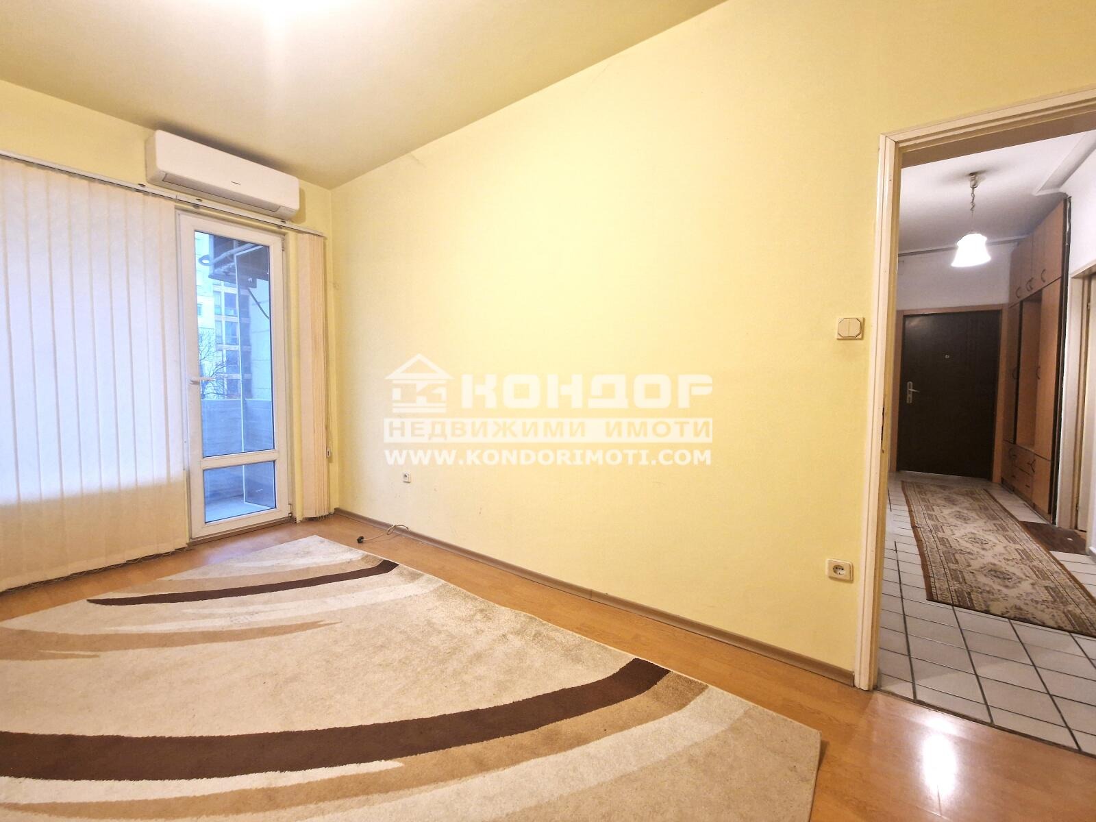 Продава 3-СТАЕН, гр. Пловдив, Кючук Париж, снимка 3 - Апартаменти - 54118265