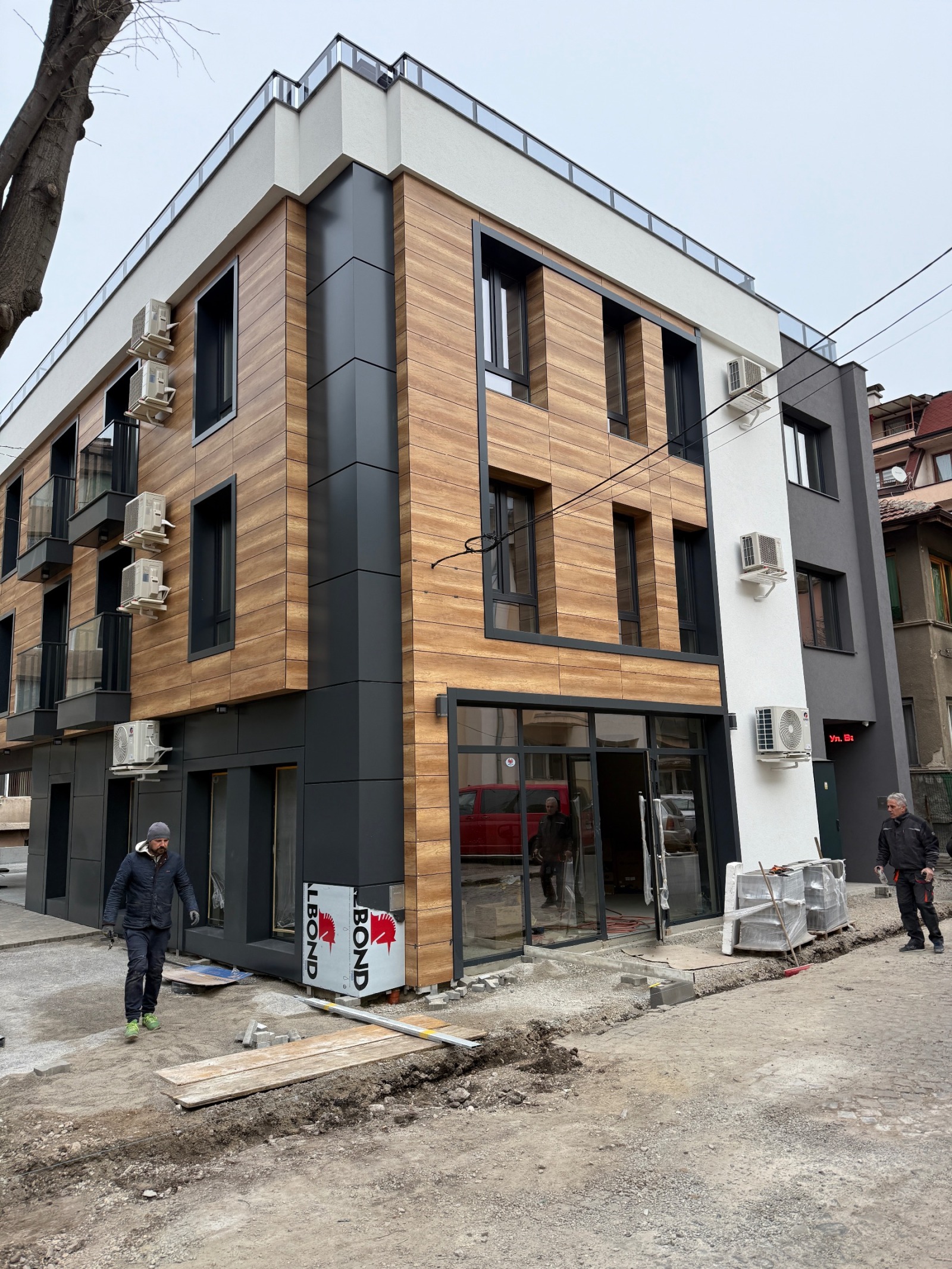 Продава МАГАЗИН, гр. Перник, Център, снимка 16 - Магазини - 52396877