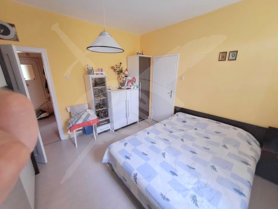 Продава ЕТАЖ ОТ КЪЩА | Imot.bg — изображение 5