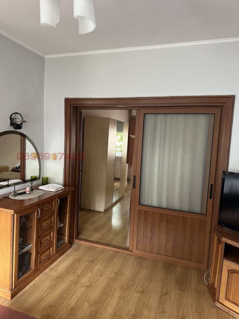 En venta  3+ dormitorios Plovdiv , Tsentar , 123 metros cuadrados | 26773598 - imagen [9]