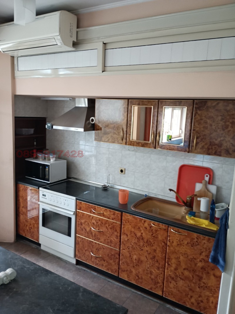 En venta  3+ dormitorios Plovdiv , Tsentar , 123 metros cuadrados | 26773598 - imagen [3]