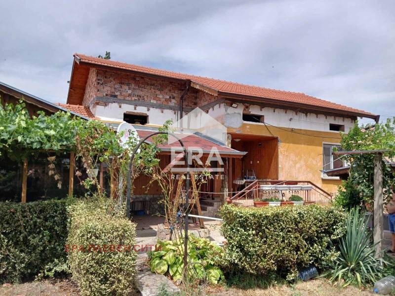 Продава  Къща област Плевен , с. Бреница , 101 кв.м | 55809710