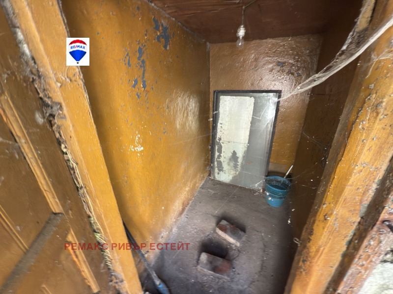 Продава КЪЩА, гр. Русе, Център, снимка 9 - Къщи - 52569731