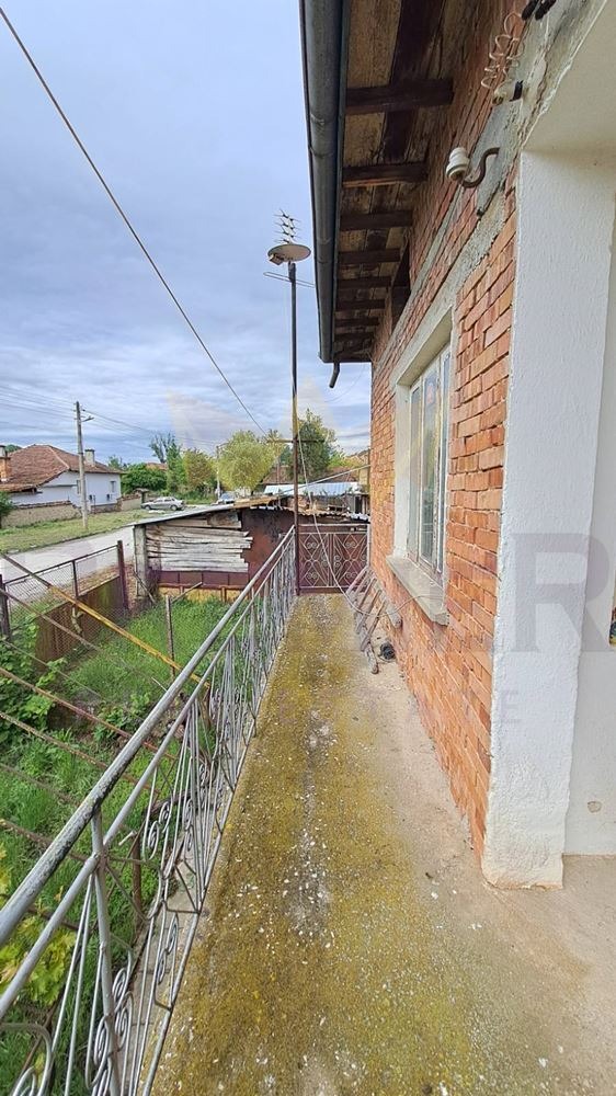 Продава КЪЩА, с. Величково, област Варна, снимка 14 - Къщи - 55019463