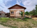 Продава КЪЩА, област Плевен, с. Бреница • 64990 € / 127109.39 лв. • 66123770 3