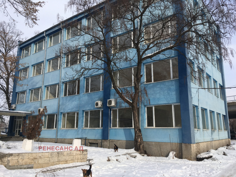 Продава ПРОМ. ПОМЕЩЕНИЕ в град Видин, Промишлена зона - Запад - 82412 кв.м / 2 035 964.27 € » 3 982 000 лв., РЕНЕСАНС АД