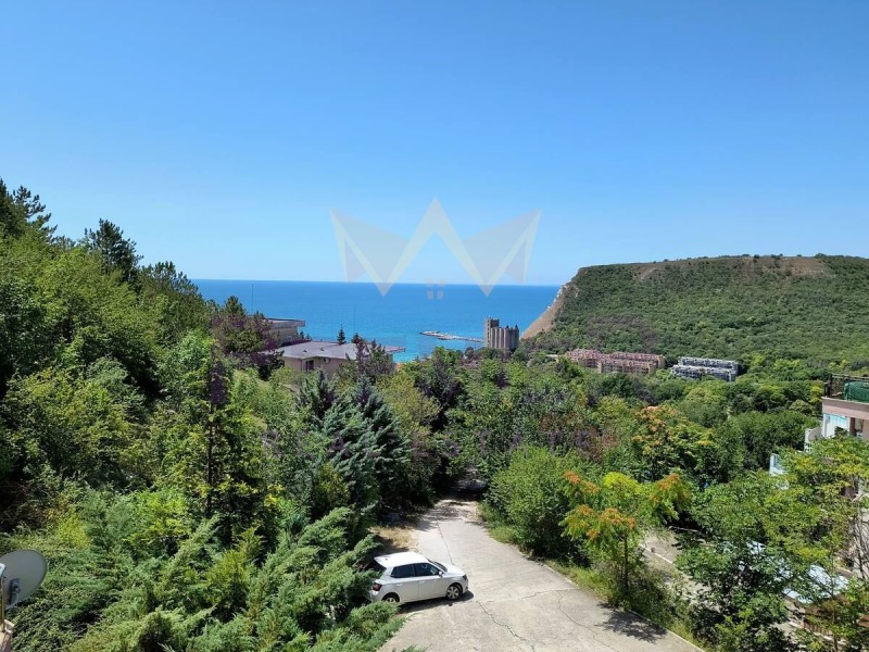 Продава 2-СТАЕН, област Добрич, гр. Каварна • 79000 € / 154510.57 лв. • 26085485 1
