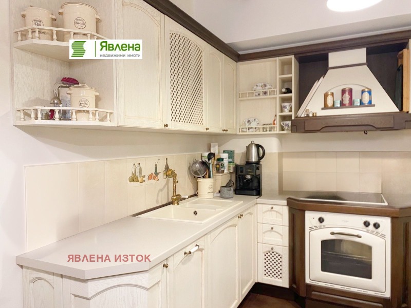 Продава 2-СТАЕН, гр. София, Лозенец, снимка 2 - Апартаменти - 52667039