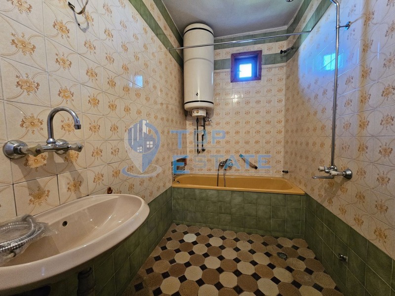 Продается  3+ спальни Велико Търново , Бузлуджа , 104 кв.м | 22099589 - изображение [11]