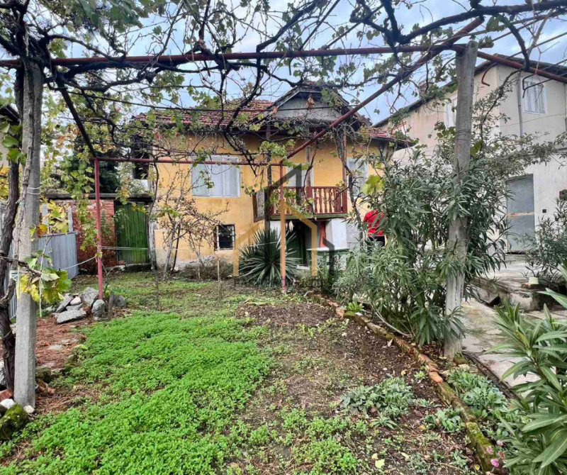 Продава КЪЩА, с. Склаве, област Благоевград, снимка 3 - Къщи - 52277380