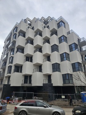 Продава  3-стаен, град София