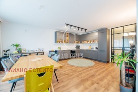 МНОГОСТАЕН, 260 m2