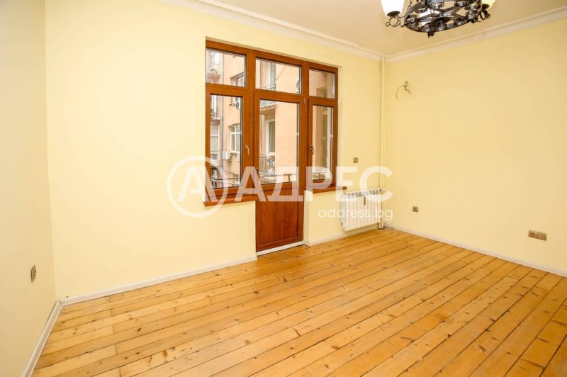 Продава 3-СТАЕН, гр. София, Център, снимка 9 - Апартаменти - 52391080