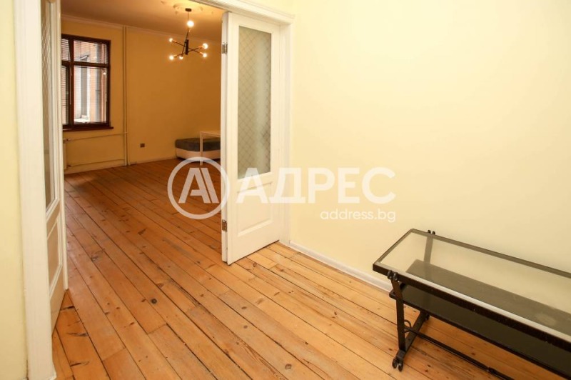 Продава 3-СТАЕН, гр. София, Център, снимка 6 - Апартаменти - 52391080
