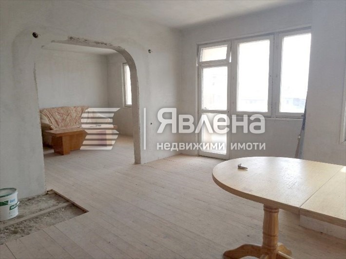 Продава  Многостаен, град Благоевград, Освобождение •  150 000 EUR • ID 46542038 — holmes.bg - [1] 