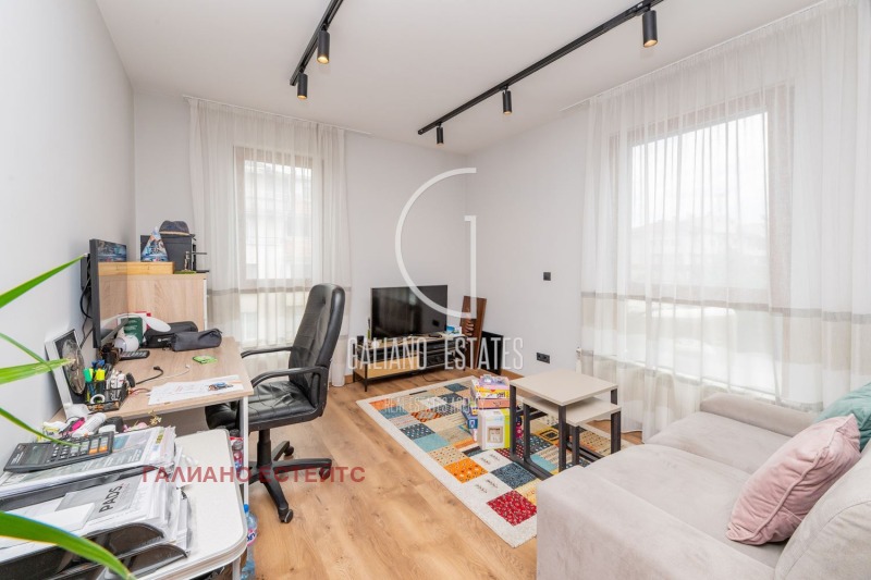 Продава МНОГОСТАЕН, гр. София, Лагера, снимка 12 - Апартаменти - 53589321