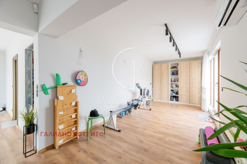 Продава МНОГОСТАЕН, гр. София, Лагера, снимка 14 - Апартаменти - 53589321