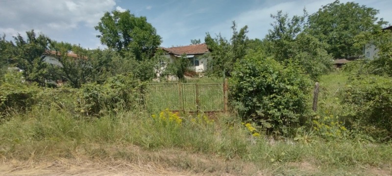 Продава  Парцел област Перник , с. Байкалско , 1400 кв.м | 92315966