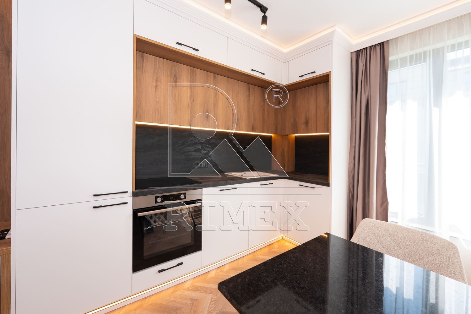 Продава 3-СТАЕН, гр. Пловдив, Остромила, снимка 7 - Апартаменти - 55453349