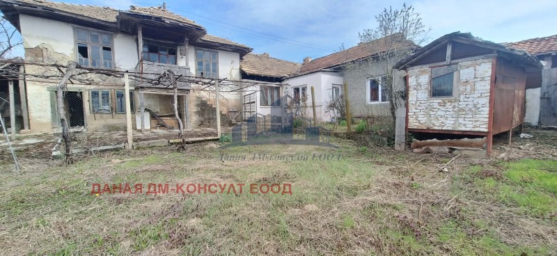 Продава КЪЩА в област Шумен, с. Кюлевча - 180 кв.м / 61 355 € » 119 999.95 лв., ДАНАЯ ДМ-КОНСУЛТ ЕООД