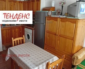 Продава 2-стаен