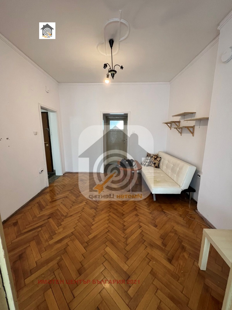 De vânzare  1 dormitor Sofia , Țentâr , 72 mp | 90178161 - imagine [2]