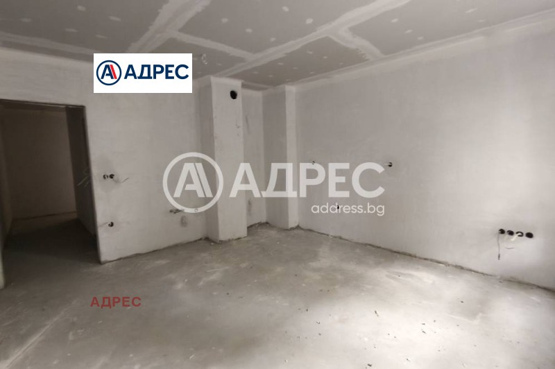 Продава 3-СТАЕН, гр. Варна, Лятно кино Тракия, снимка 2 - Апартаменти - 52809893