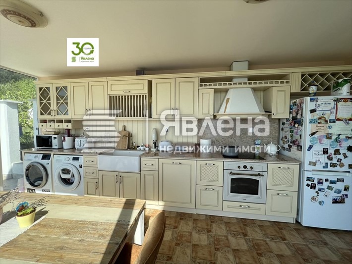 Продава КЪЩА, гр. Варна, м-т Акчелар, снимка 2 - Къщи - 48951788