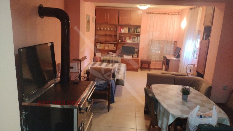 In vendita  Casa regione Plovdiv , Perushtitsa , 90 mq | 85126628