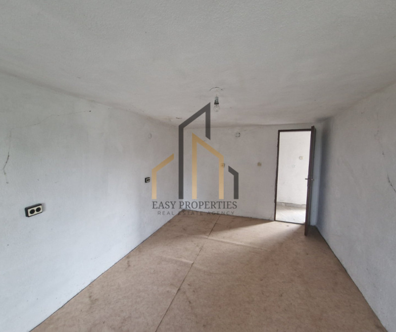 Продава  Къща област Благоевград , с. Дебрене , 110 кв.м | 30007888 - изображение [11]