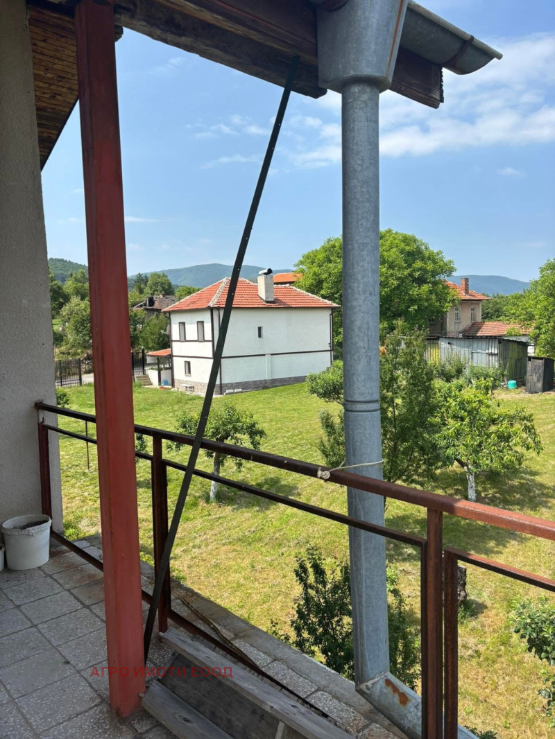 Продава КЪЩА, с. Касилаг, област Перник, снимка 2 - Къщи - 52621875