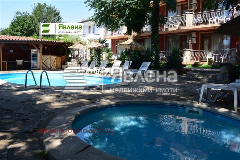 Продава  Хотел област Бургас , с. Равда , 998 кв.м | 38610916 - изображение [4]