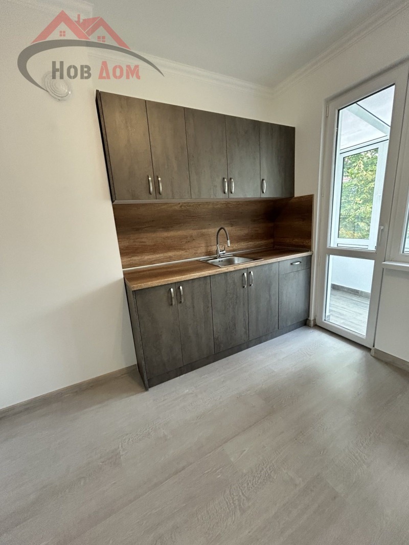 Продава  3-стаен град Велико Търново , Център , 118 кв.м | 78678575 - изображение [2]