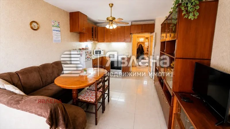 Продава 3-СТАЕН, гр. София, Люлин 4