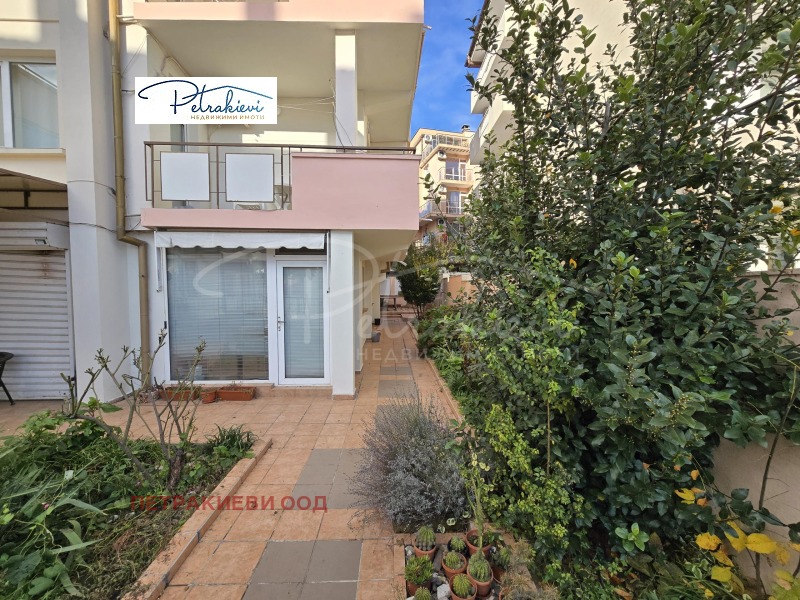 Продава КЪЩА, гр. Приморско, област Бургас, снимка 16 - Къщи - 52440900