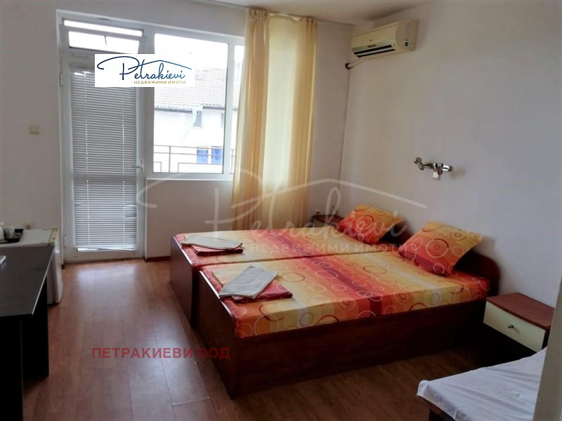 Продава КЪЩА, гр. Приморско, област Бургас, снимка 10 - Къщи - 52440900