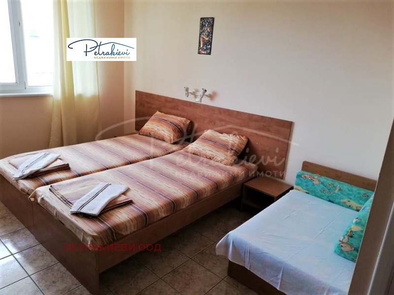 Продава КЪЩА, гр. Приморско, област Бургас, снимка 14 - Къщи - 52440900