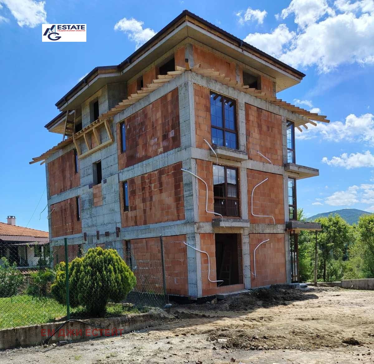 Продава 2-СТАЕН, гр. Царево, област Бургас