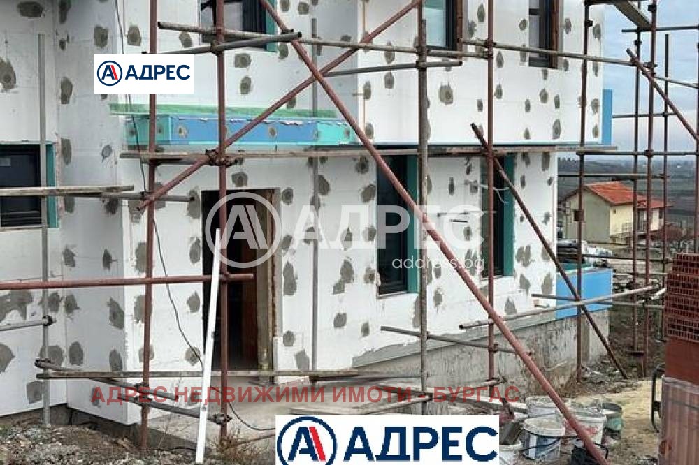 Продава КЪЩА, с. Лъка, област Бургас, снимка 13 - Къщи - 54103900