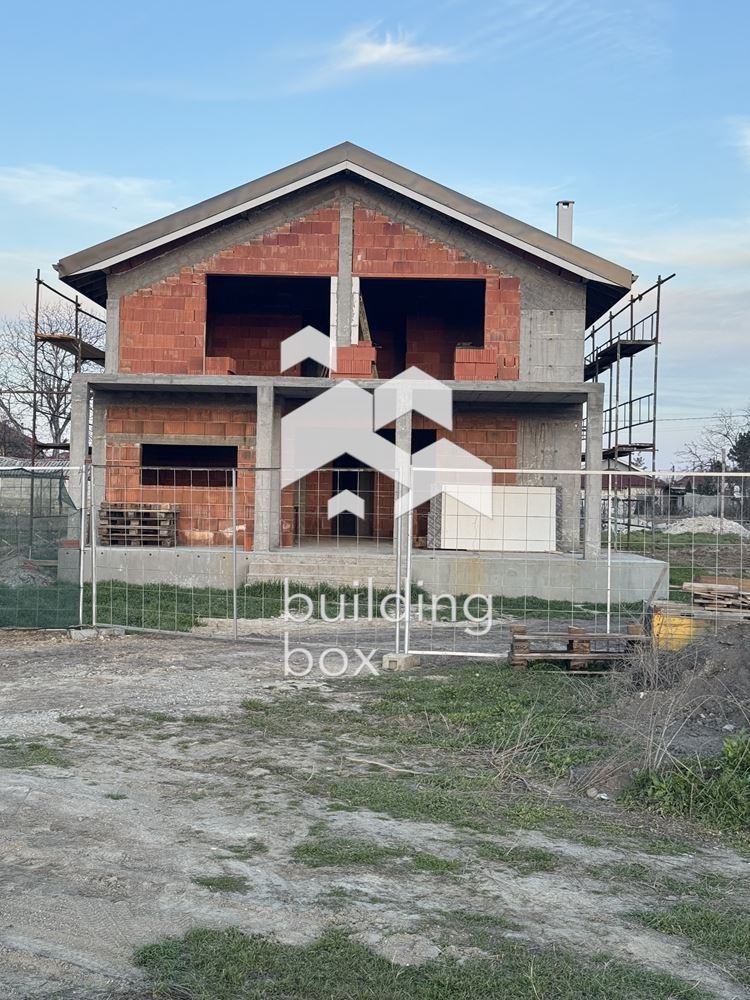 Продава КЪЩА, с. Рогош, област Пловдив, снимка 8 - Къщи - 54516260