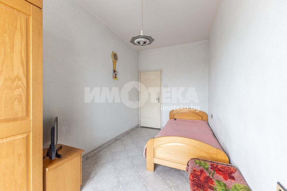 Продава МНОГОСТАЕН, гр. Варна, Младост 2, снимка 8 - Апартаменти - 55749069